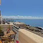 Abuela Teta - Sea Front
